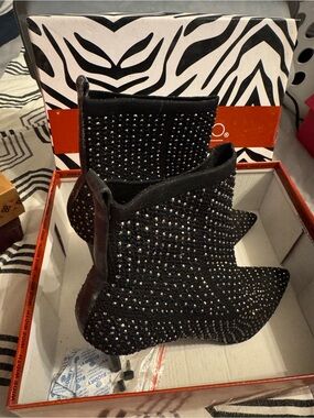 Hot Tomato Black Rhinestone Stretch Ankle Booties